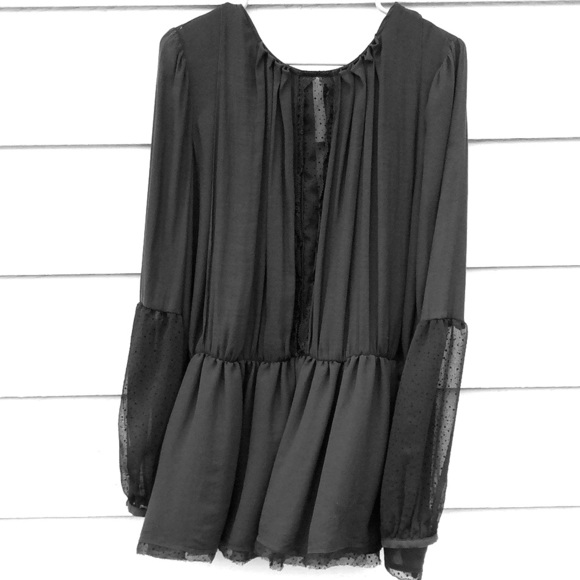 Free People Tops - FREE PEOPLE BLOUSE